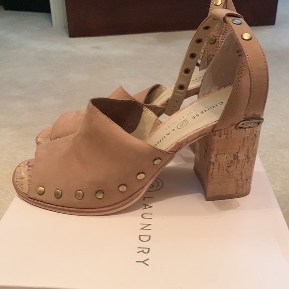 Chinese Laundry Savana Block cork heel , Peep toe shoe, size 8 - Picture 3 of 9